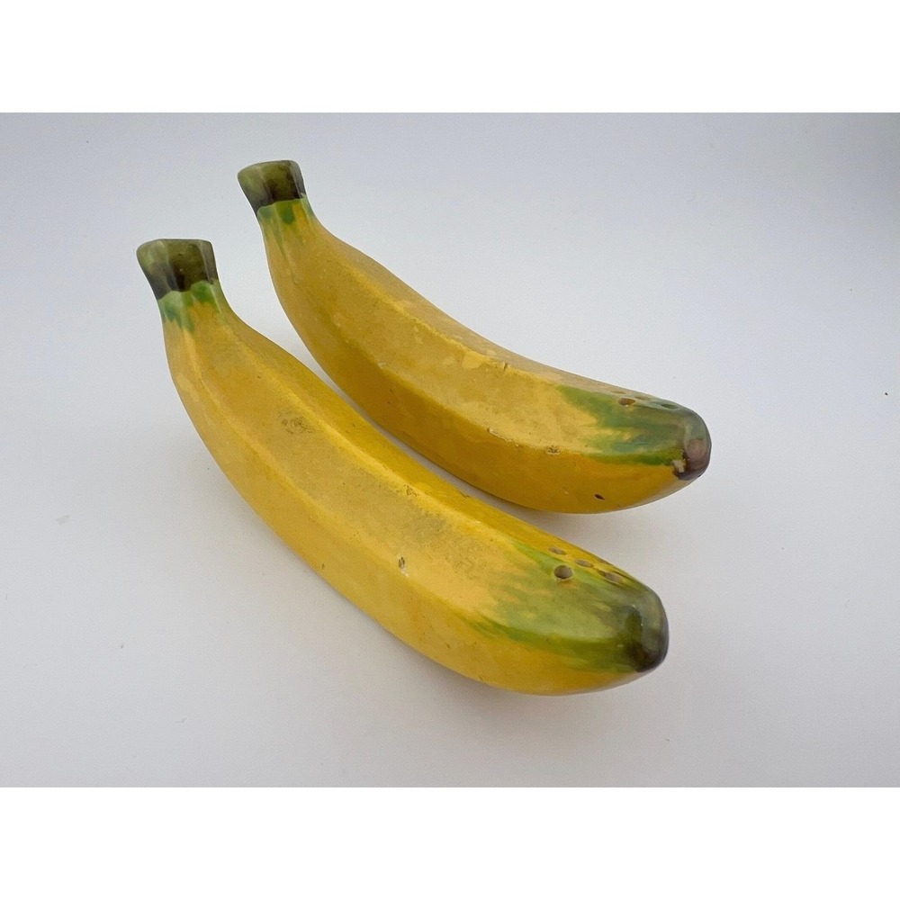 Vintage Japan Banana Salt Pepper Shakers Matte Ceramic Fruit Set 4"